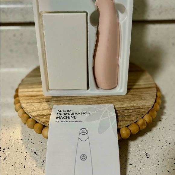 NEWDERMO 2-in-1 Microdermabrasion Machine. NIB - Picture 6 of 6